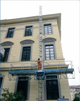 Ponteggi Elettrici Monocolonna